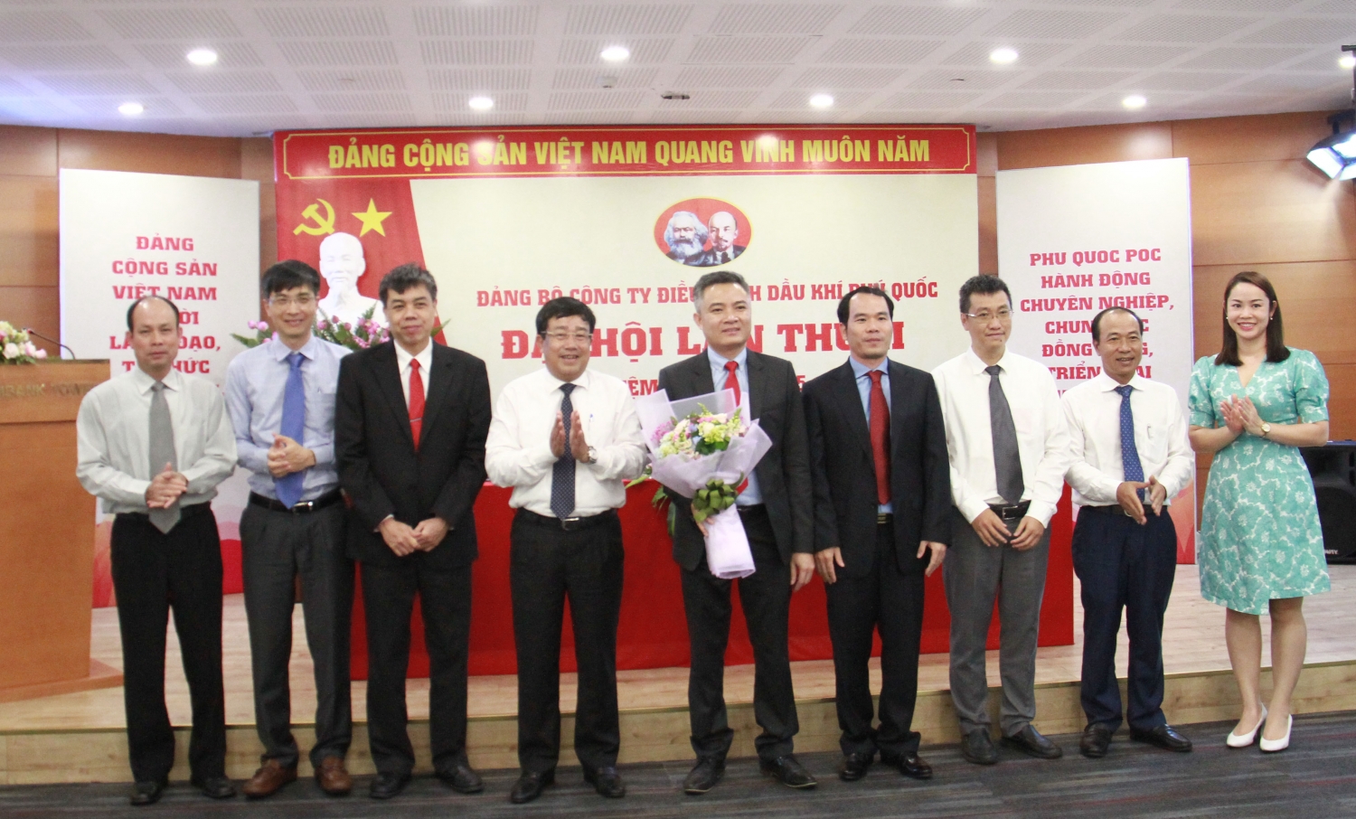 dang bo phu quoc poc to chuc thanh cong dai hoi dai bieu lan ii nhiem ky 2020 2025