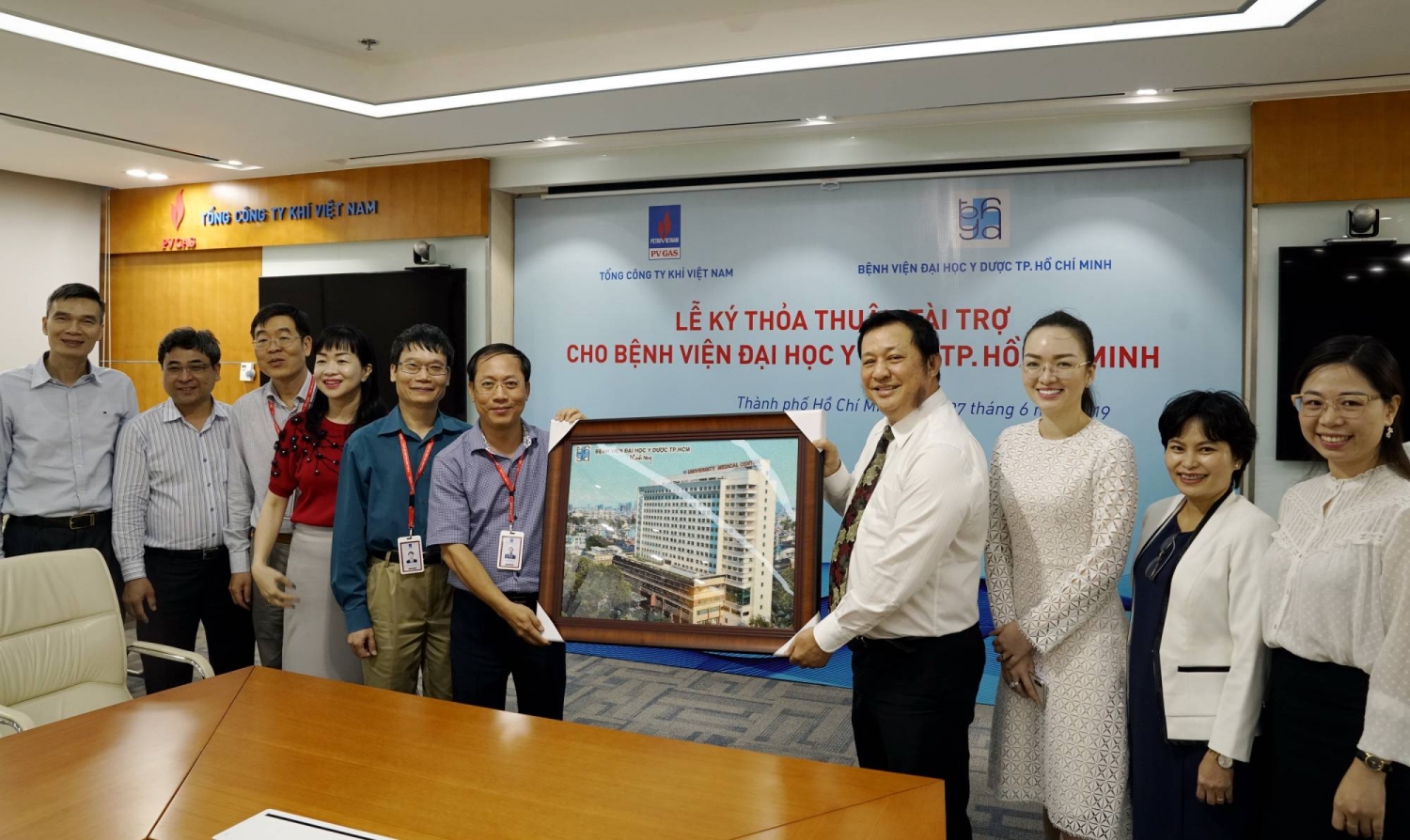 pv gas ky ket thoa thuan tai tro benh vien dai hoc y duoc tp hcm