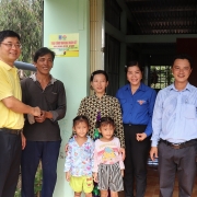 Đạm Cà Mau trao 3 căn nhà Đại đoàn kết – Tiếp nối hành trình yêu thương