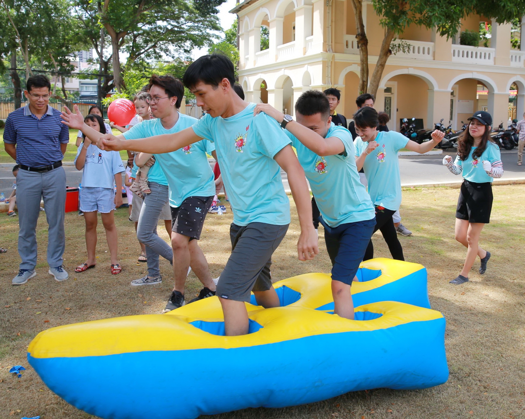 dvk to chuc hoi thao chao mung ky niem ngay thanh lap cong ty