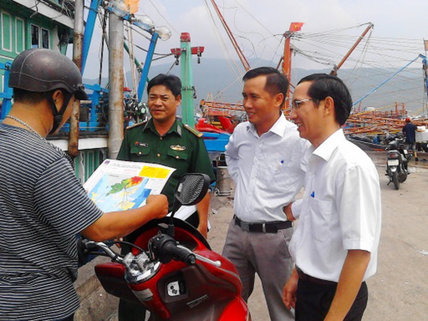 Bài dự thi “Cùng giữ màu xanh của biển”: “Xanh mãi” những đường ống dẫn khí