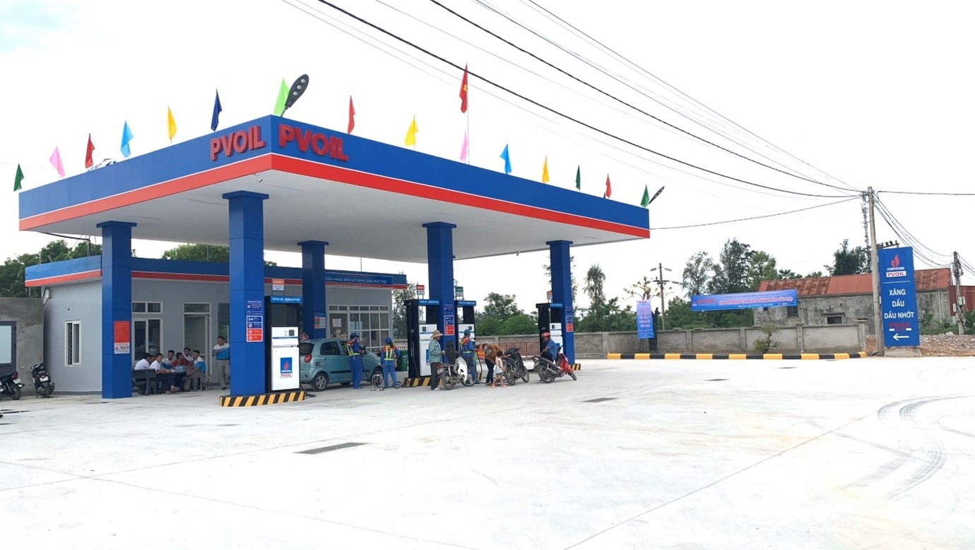 CHXD Đức Thọ tại Quốc lộ 8A, xã Tân Dân, huyện Đức Thọ, tỉnh Hà Tĩnh