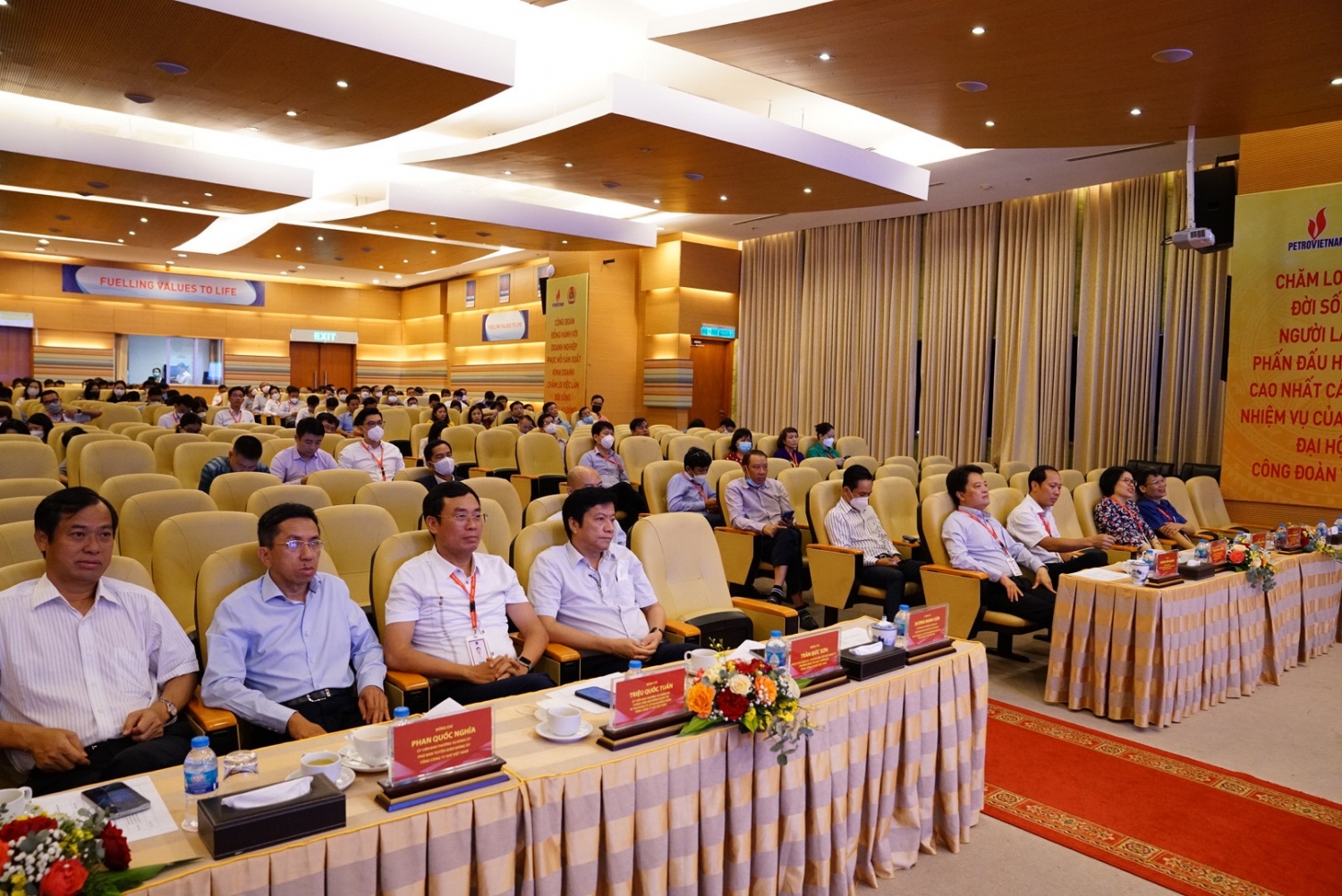 ác điểm cầu tại PV GAS tham dự trực tuyến Hội nghị nghiên cứu, học tập, quán triệt Nghị quyết Trung ương 5, khoá XIII