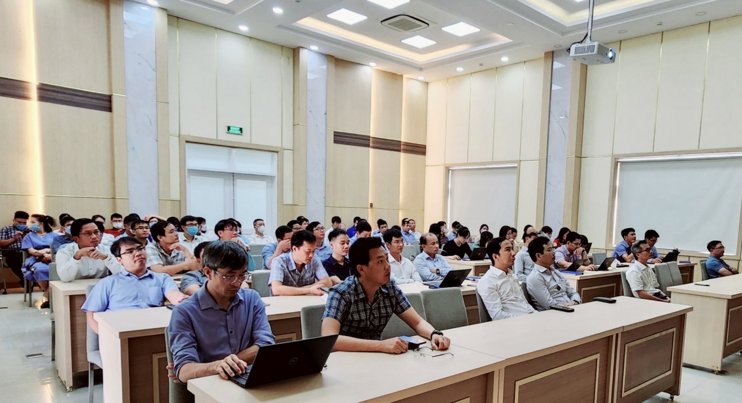 Đảng bộ PV GAS tổ chức Hội nghị trực tuyến kết nối với Hội nghị toàn quốc nghiên cứu, học tập, quán triệt Nghị quyết Trung ương 5, khoá XIII