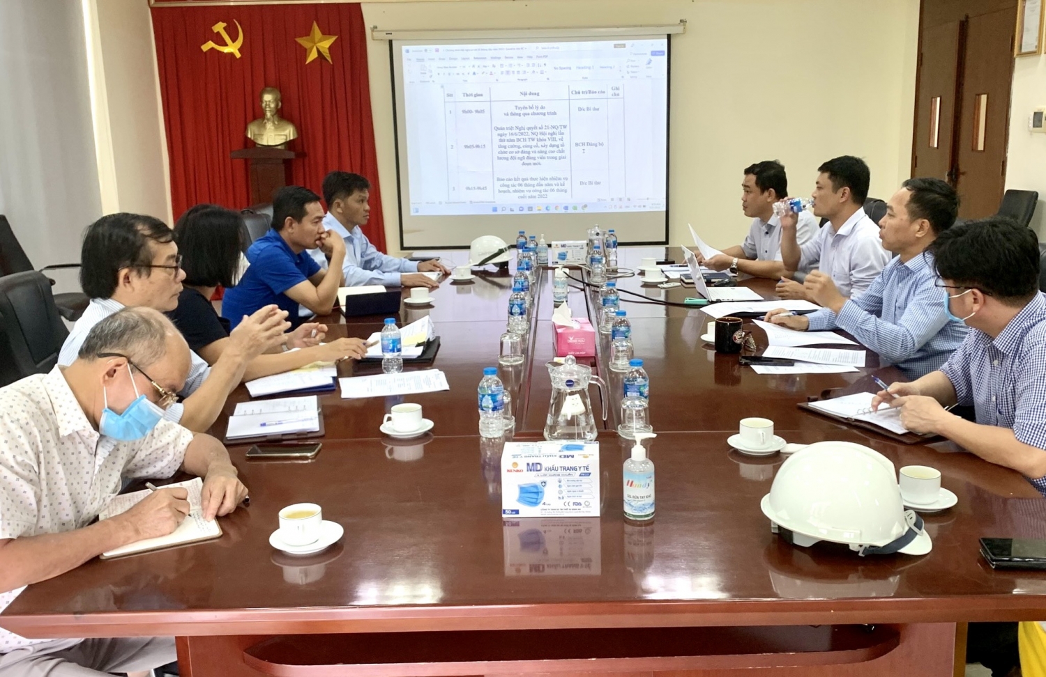 Đảng bộ PV GAS tổ chức Hội nghị trực tuyến kết nối với Hội nghị toàn quốc nghiên cứu, học tập, quán triệt Nghị quyết Trung ương 5, khoá XIII