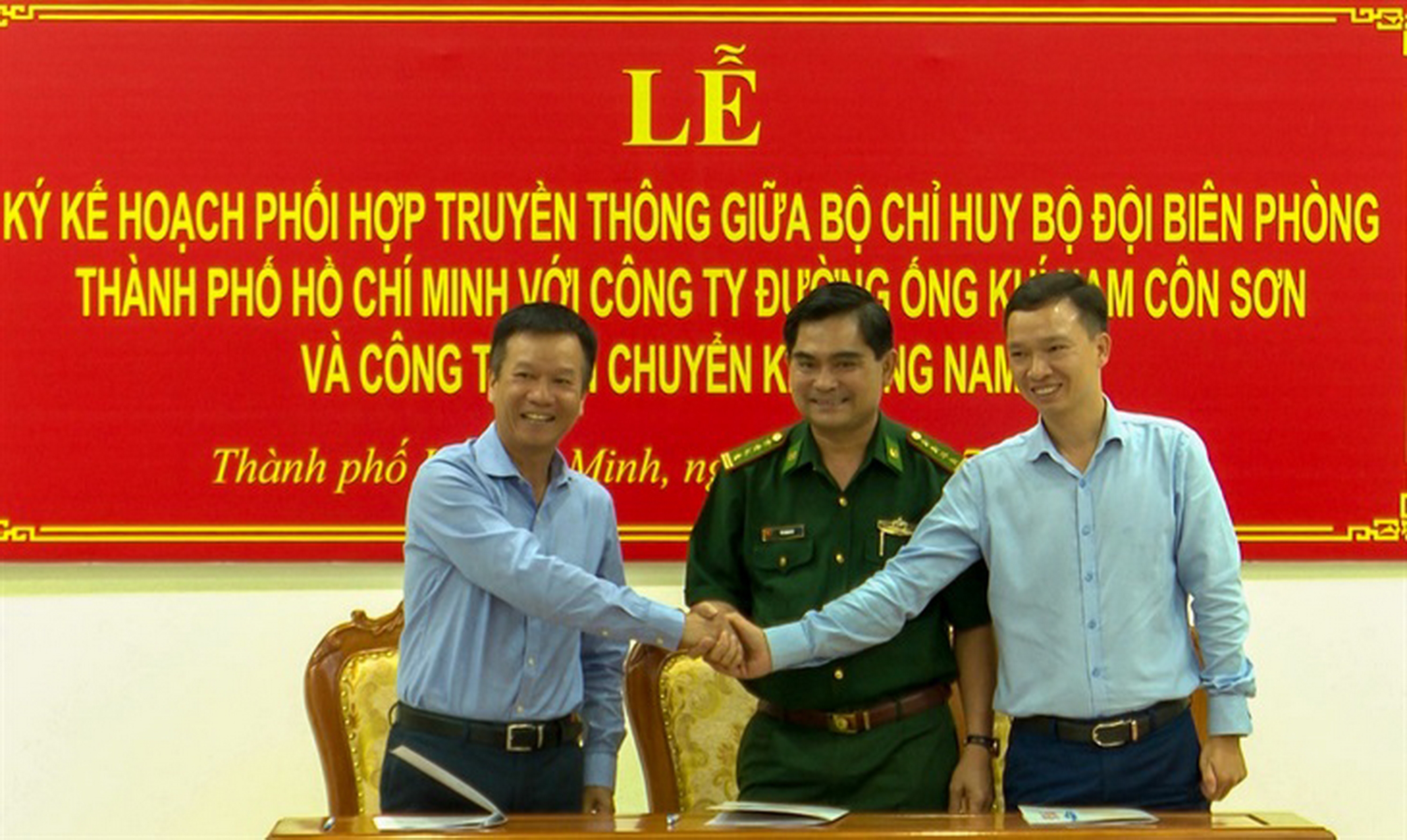 phoi hop thuc hien tuyen truyen ve an ninh an toan duong ong dan khi bien
