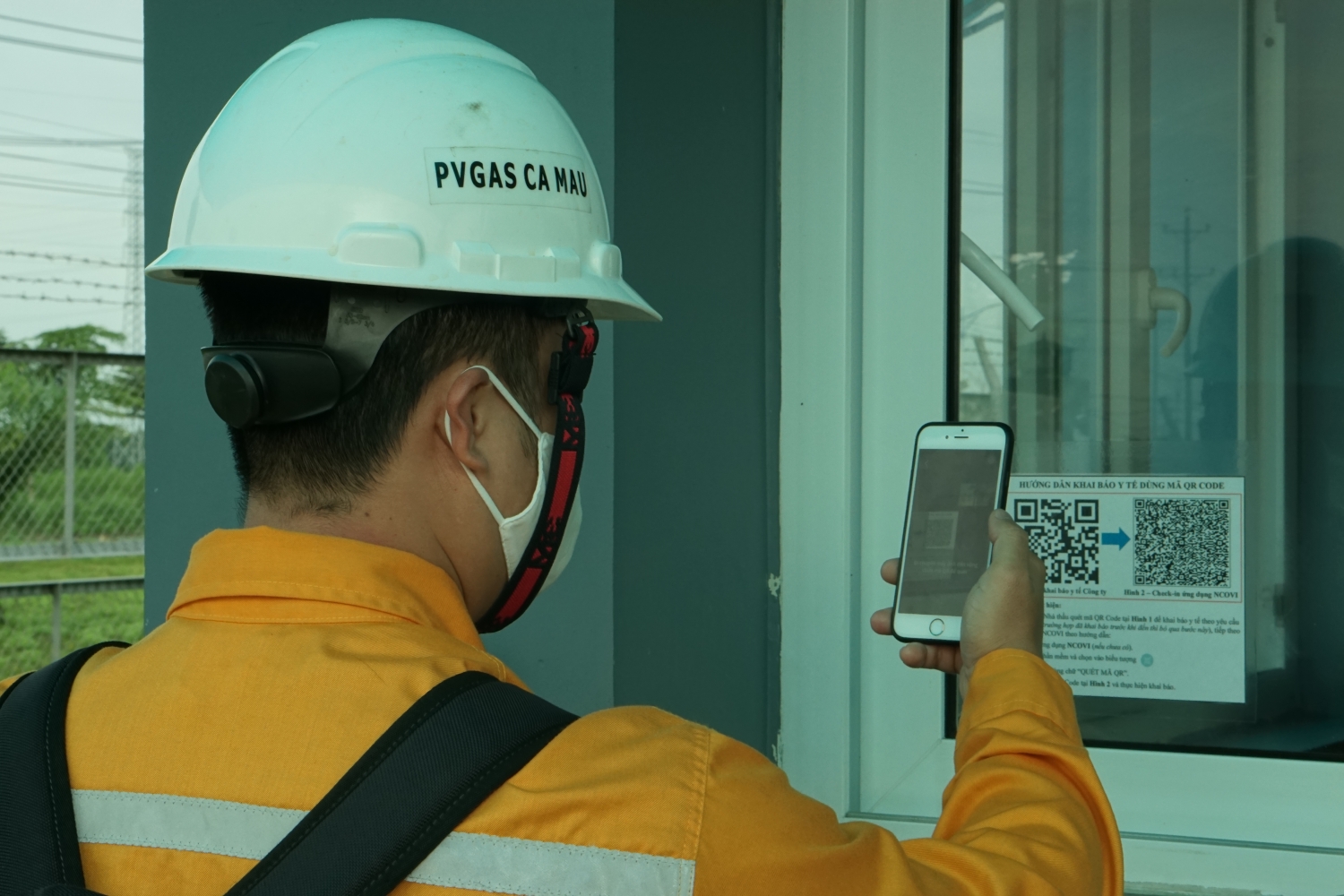 Thực hiện khai báo y tế là nhiệm vụ hàng ngày được PV GAS yêu cầu CBCNV tuân thủ nghiêm túc