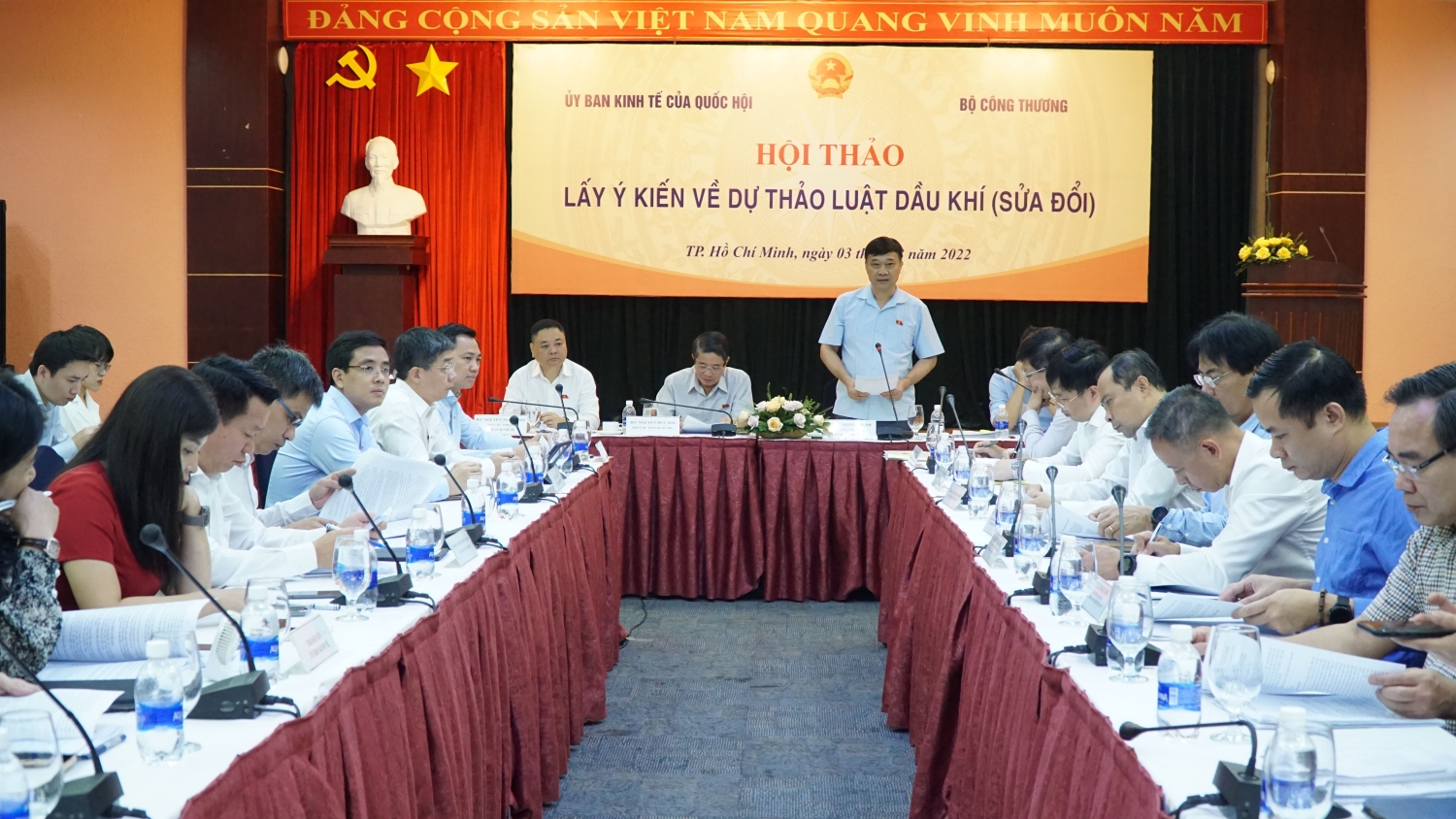 Chủ nhiệm Ủy ban Kinh tế Quốc hội Vũ Hồng Thanh 