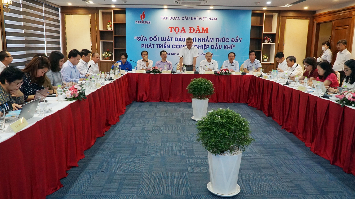 Sửa đổi Luật Dầu khí nhằm thúc đẩy phát triển công nghiệp Dầu khí
