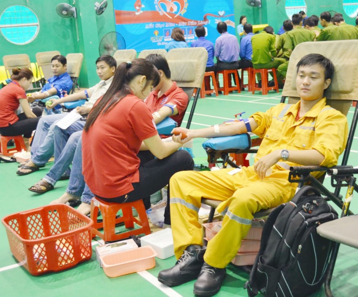 Cụm Dầu khí Tây Nam bộ tổ chức Ngày hội hiến máu nhân đạo cum dau khi tay nam bo to chuc ngay hoi hien mau nhan dao