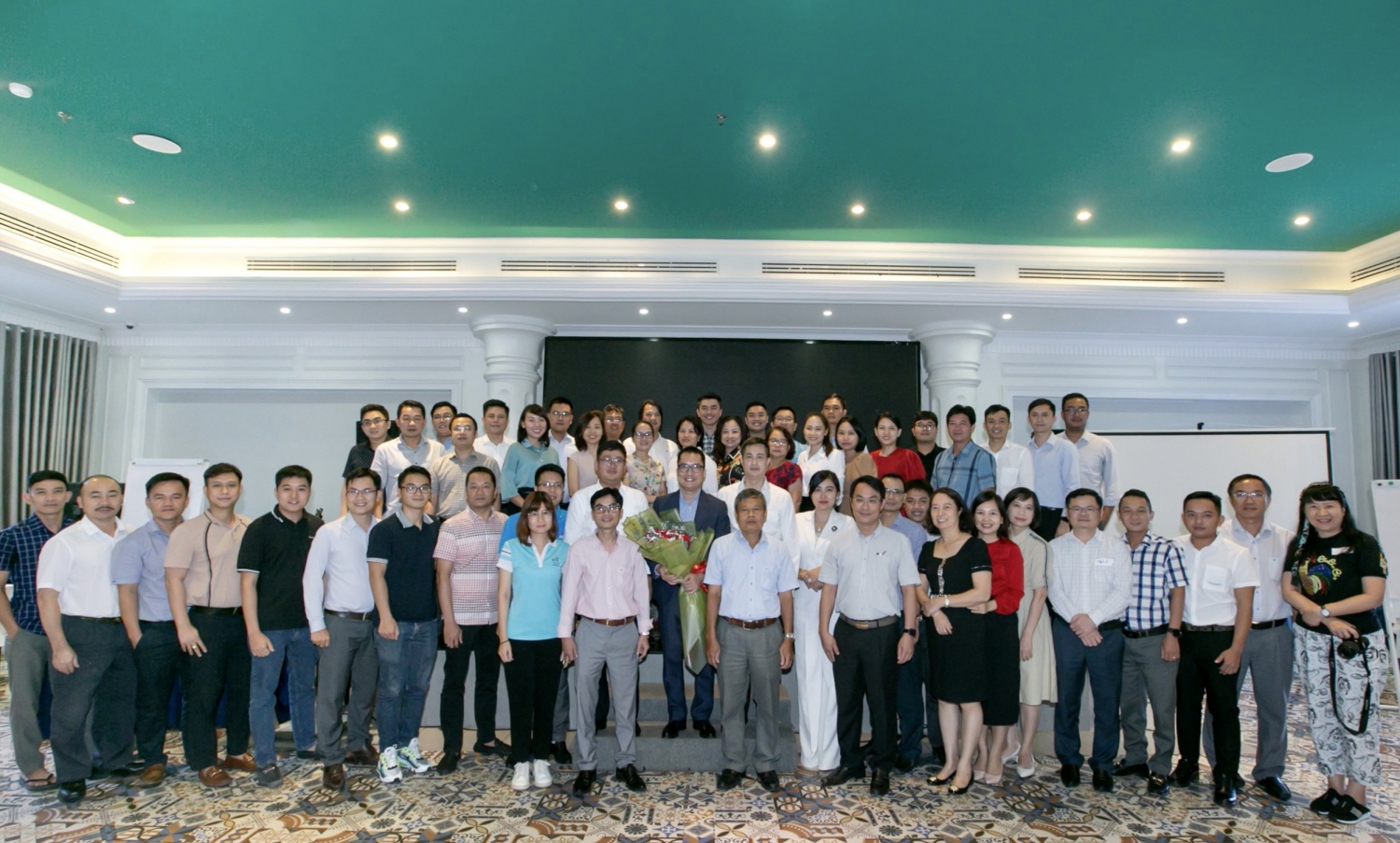 Chúc mừng thành công của Khóa đào tạo Chiến lược bán lẻ LPG dân dụng Chúc mừng thành công của Khóa đào tạo Chiến lược bán lẻ LPG dân dụng
