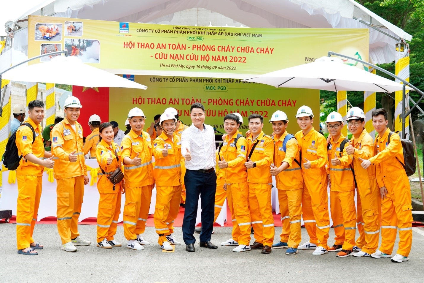 Đội tuyển PV GAS D Nhơn Trạch tham gia Hội thao