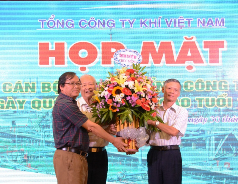 pv gas tri an can bo huu tri