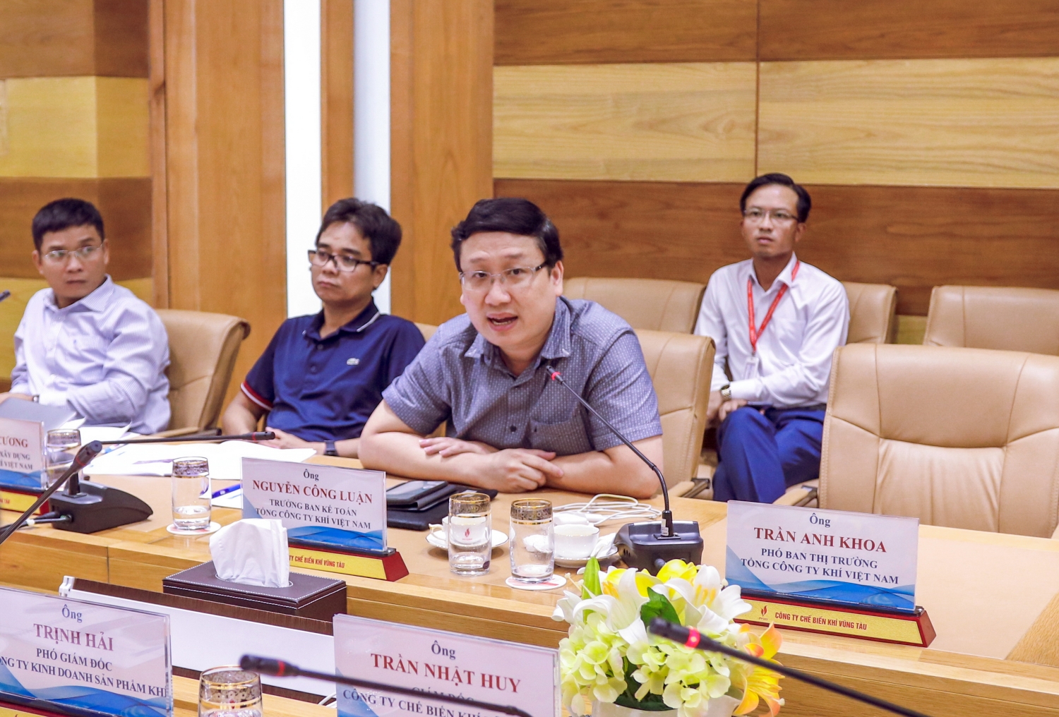 nang cao hieu qua su dung va khai thac kho cang pv gas vung tau