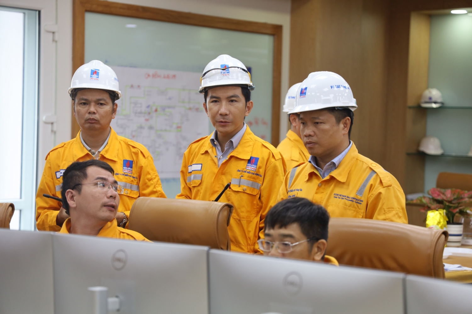 [Chùm ảnh] Bảo dưỡng sửa chữa Nhà máy xử lý khí Dinh Cố trong đợt dừng khí năm 2022