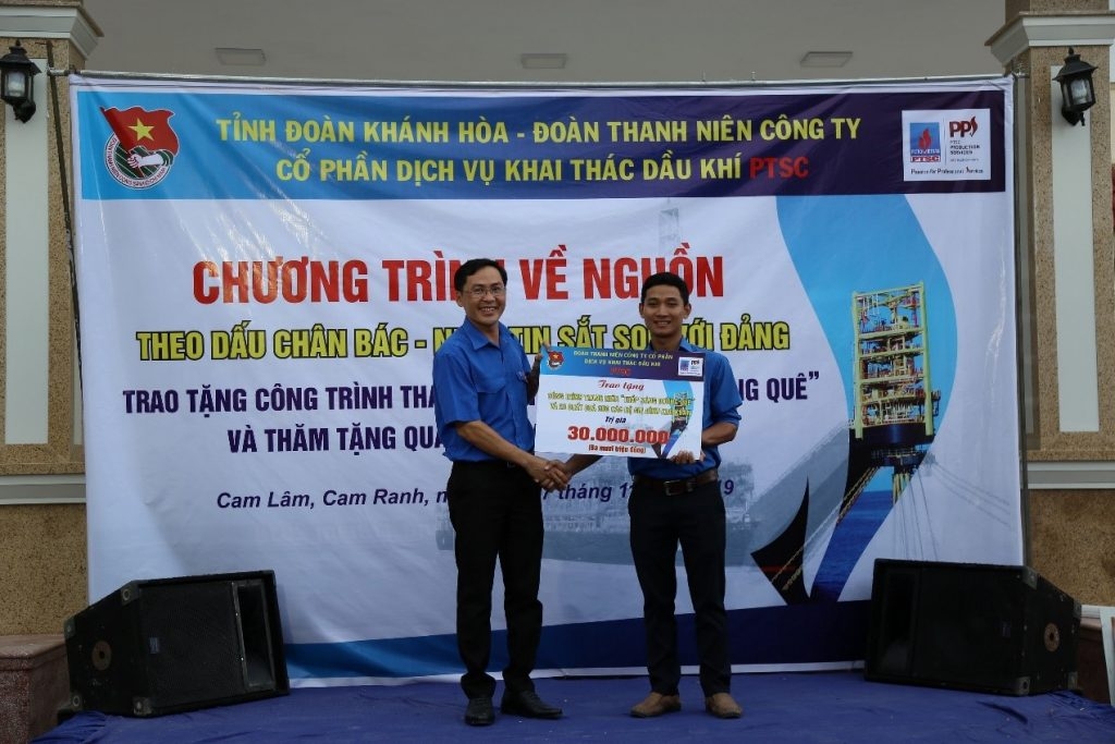 tuoi tre pps to chuc chuong trinh ve nguon theo dau chan bac