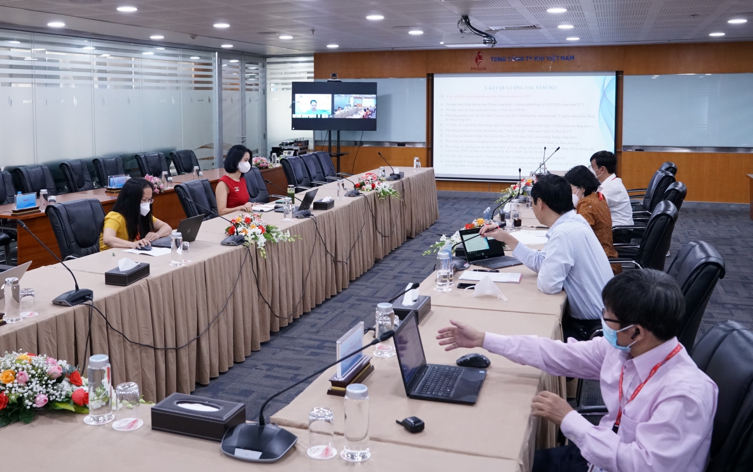 Hội nghị Tổng kết năm 2021 được Công đoàn PV GAS tổ chức trực tiếp và trực tuyến, đảm bảo công tác phòng chống dịch bệnh
