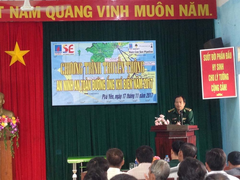 pv gas truyen thong bao ve cong trinh dau khi tren bien o 10 tinh thanh pho