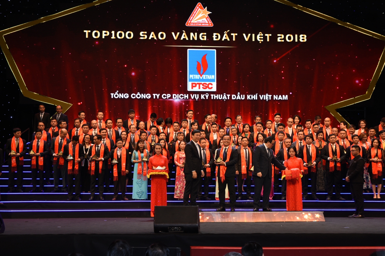 ptsc vinh du nhan giai thuong thuong hieu quoc gia va sao vang dat viet 2018