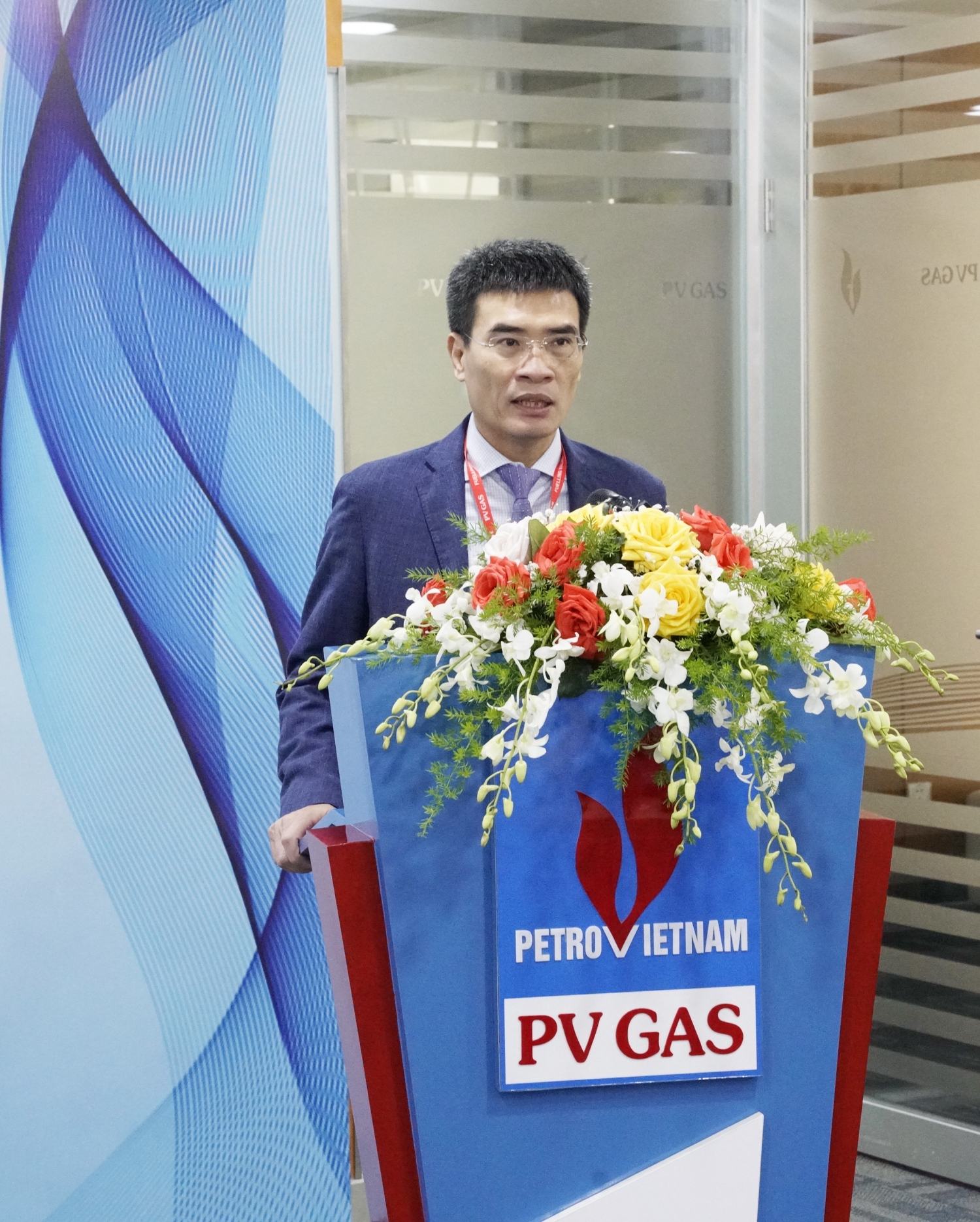 pv gas bo nhiem 26 can bo cho cac ban don vi truc thuoc va thanh vien