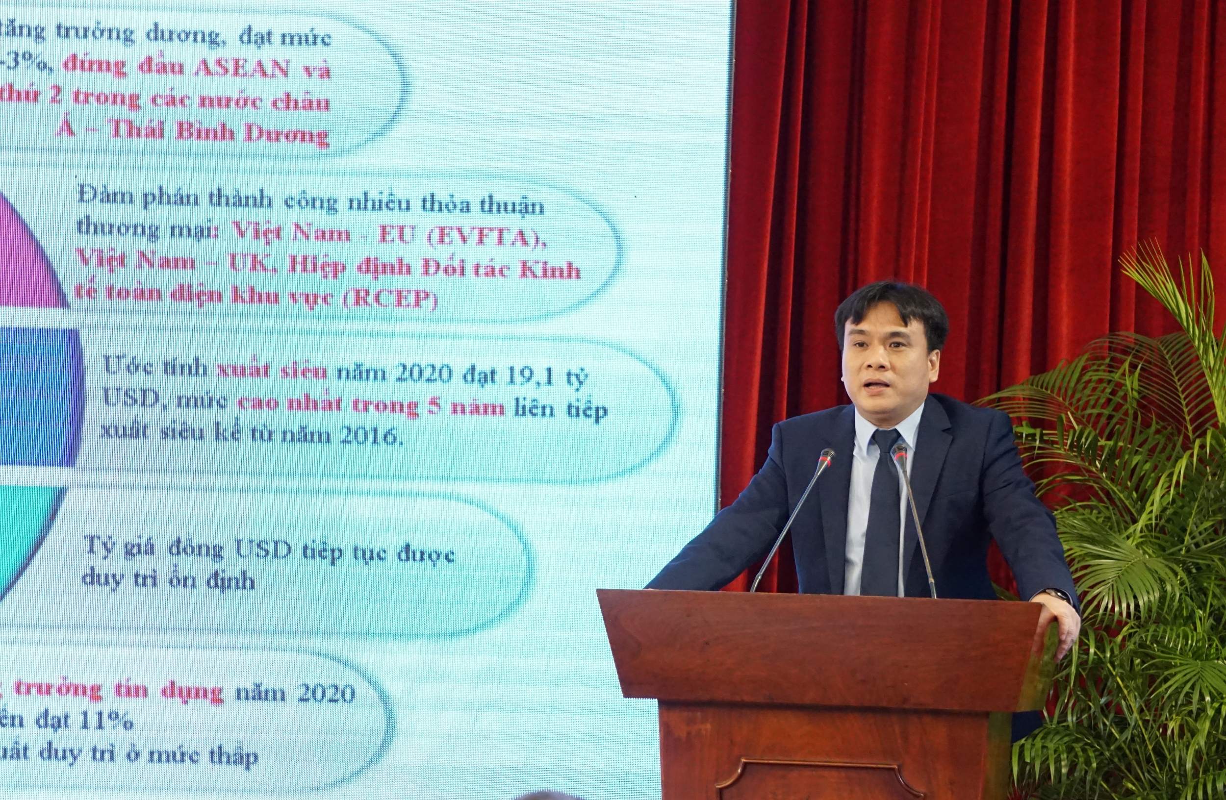Tổng giám đốc PV Drilling báo cáo kết quả hoạt động SXKD năm 2020 và triển khai kế hoạch 2021