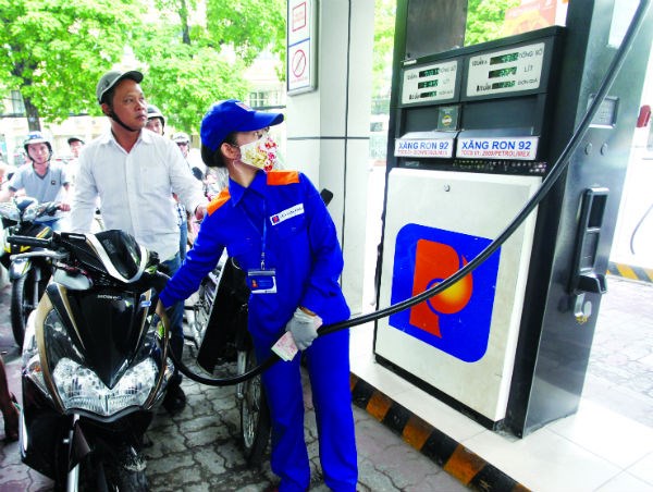Triển khai thực hiện giảm thuế bảo vệ môi trường đối với xăng, dầu, mỡ nhờn Triển khai thực hiện giảm thuế bảo vệ môi trường đối với xăng, dầu, mỡ nhờn