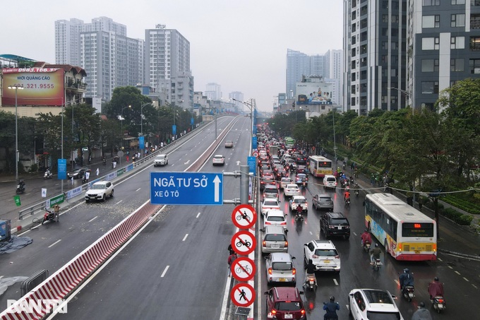 Hà Nội: Lưu thông ở đường vành đai 2 trên cao như thế nào cho đúng? - 1 Hà Nội: Lưu thông ở đường vành đai 2 trên cao như thế nào cho đúng? - 1