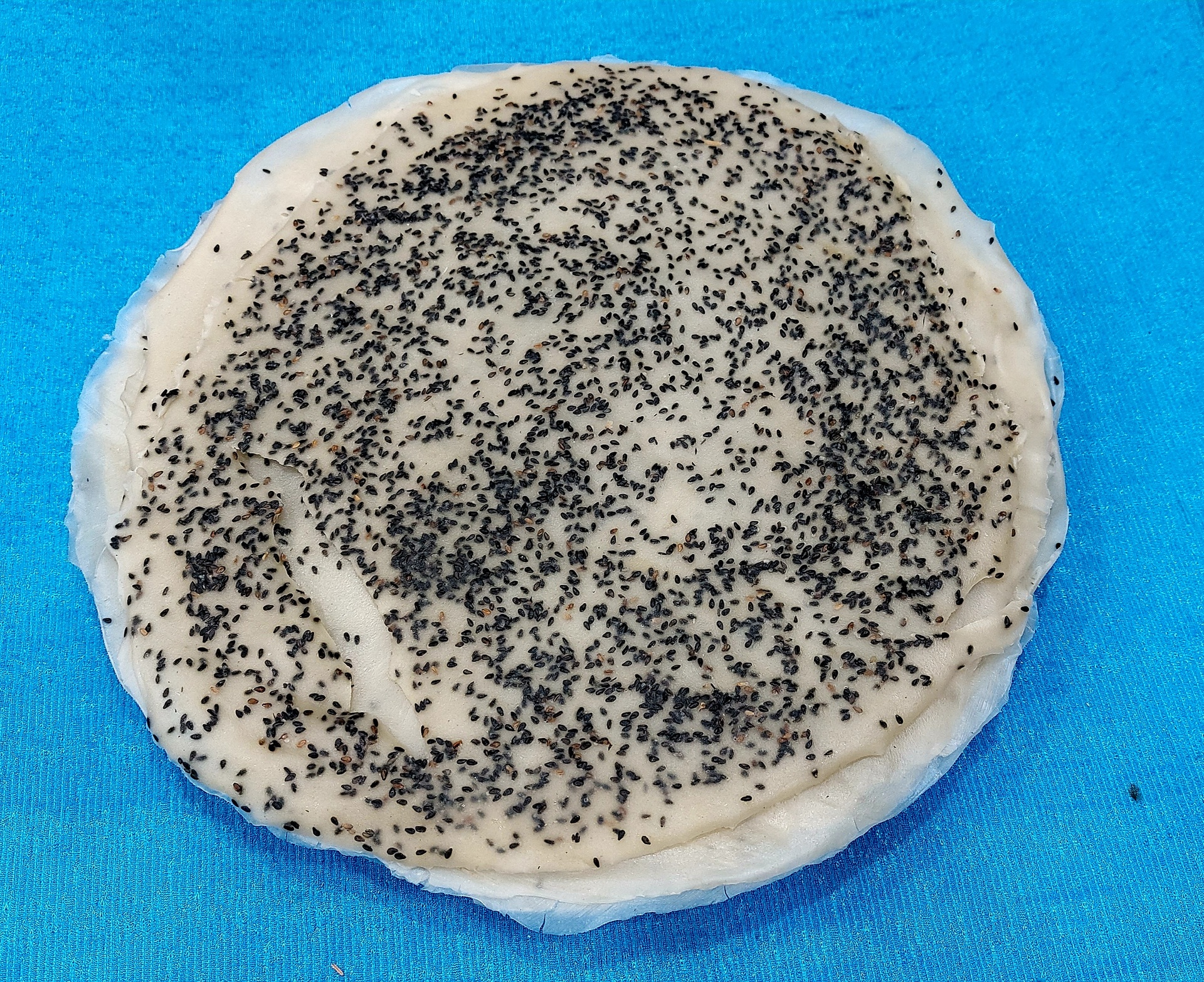 Làng nghề bánh tráng 100 tuổi tất bật những ngày giáp Tết - 7