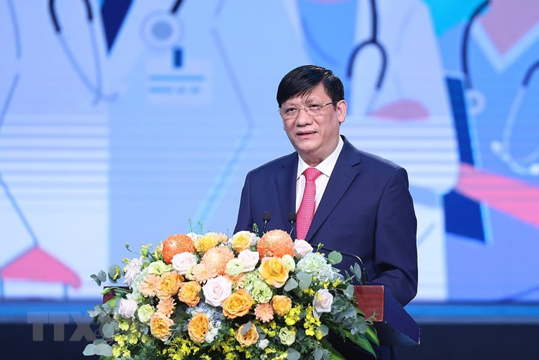 Thủ tướng yêu cầu nghiên cứu việc tiêm mũi 4 vaccine phòng Covid-19 - 3