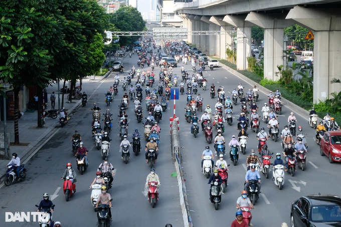 Lịch sử 17 năm thí điểm phân làn giao thông ở Hà Nội - 5 Lịch sử 17 năm thí điểm phân làn giao thông ở Hà Nội - 5