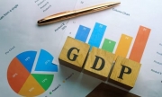 Tin tức kinh tế ngày 12/10: Standard Chartered nâng dự báo tăng trưởng GDP 2022 của Việt Nam lên 7,5%