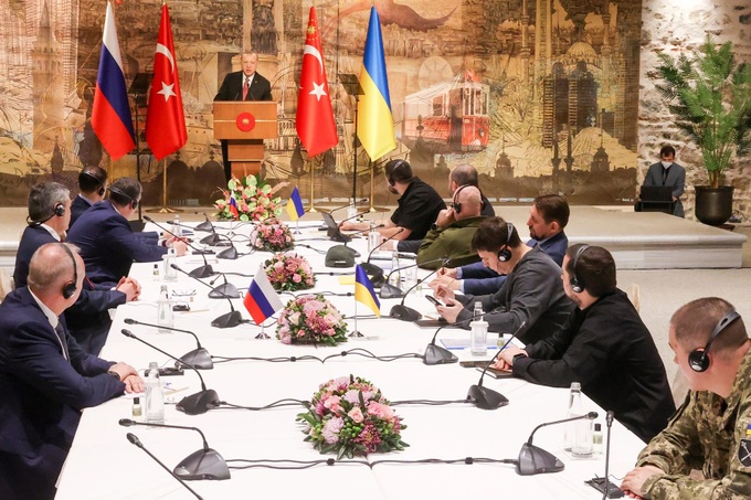 Tổng thống Putin lý giải chưa thể đàm phán hòa bình với Ukraine - 2