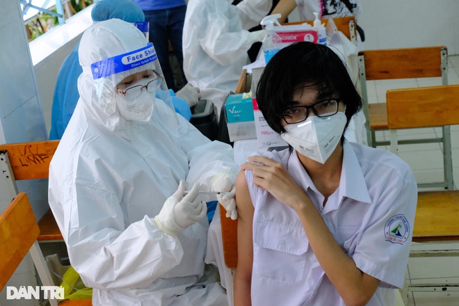 86% F0 nhập viện tại TPHCM đã tiêm vaccine Covid-19: Có bất thường? - 3