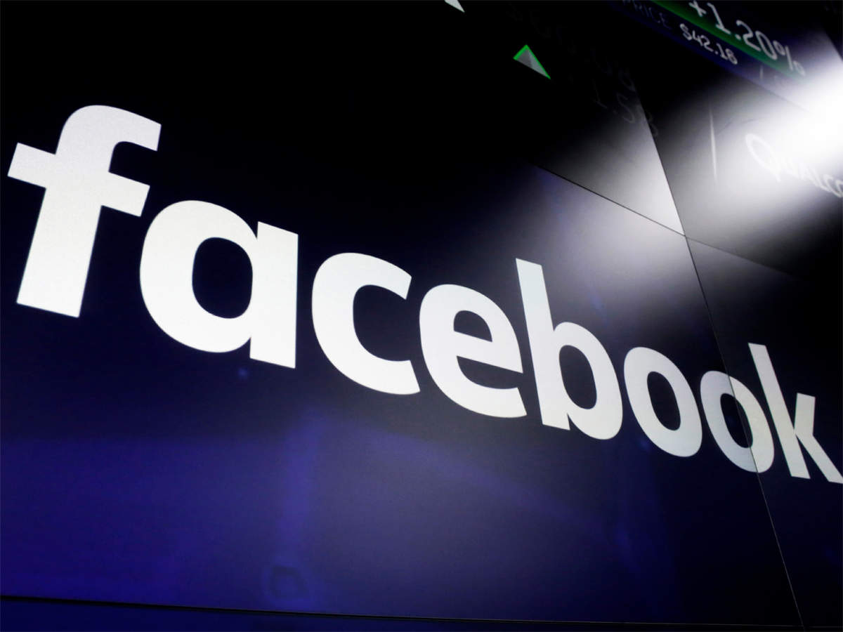 Facebook "cấm cửa" các thông tin sai sự thật về vaccine Covid-19