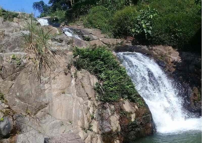 10 điểm du lịch nổi tiếng của 