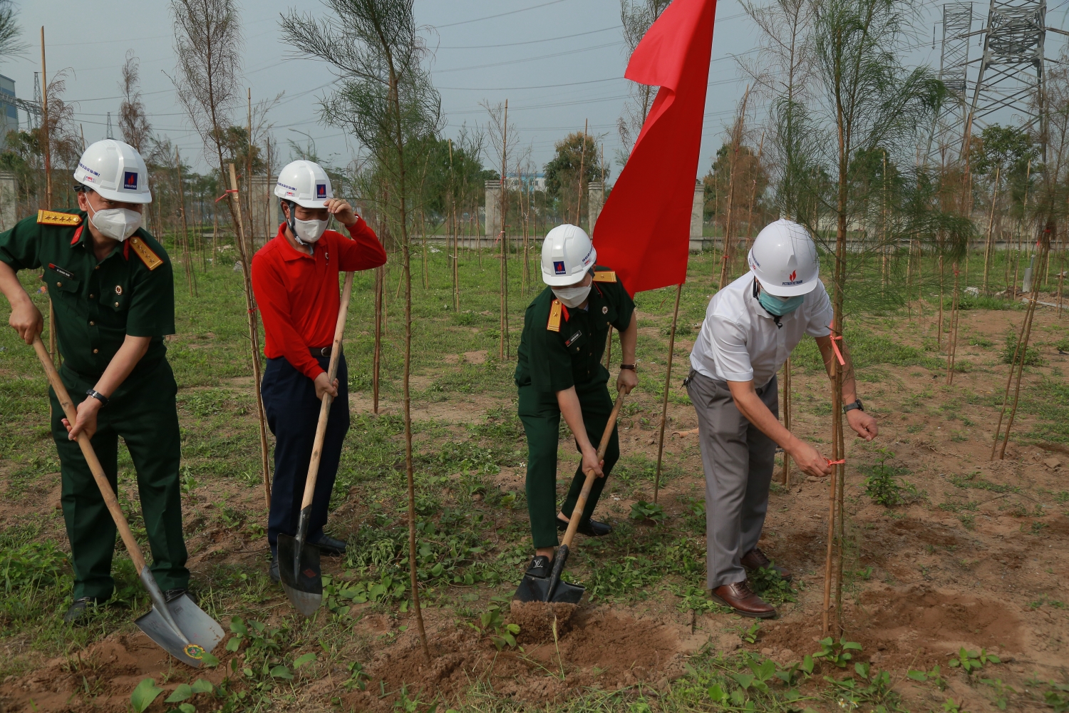 Petrovietnam phát động chương trình trồng 3 triệu cây xanh tại các công trình, địa phương có hoạt động Dầu khí