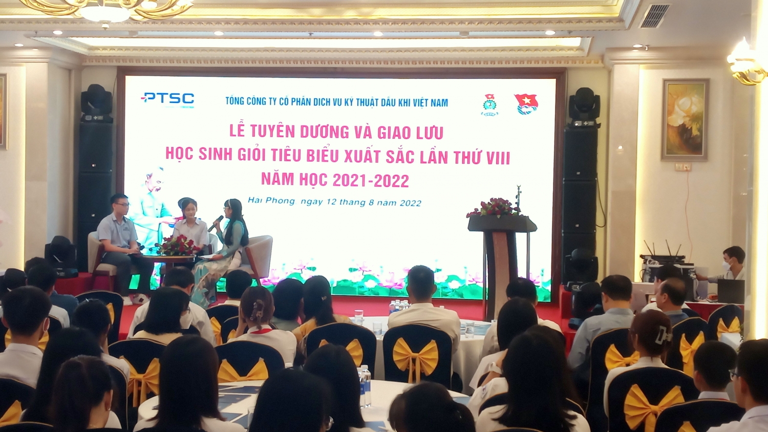 PTSC tổ chức lễ tuyên dương học sinh giỏi tiêu biểu lần thứ VIII, năm học 2021-2022