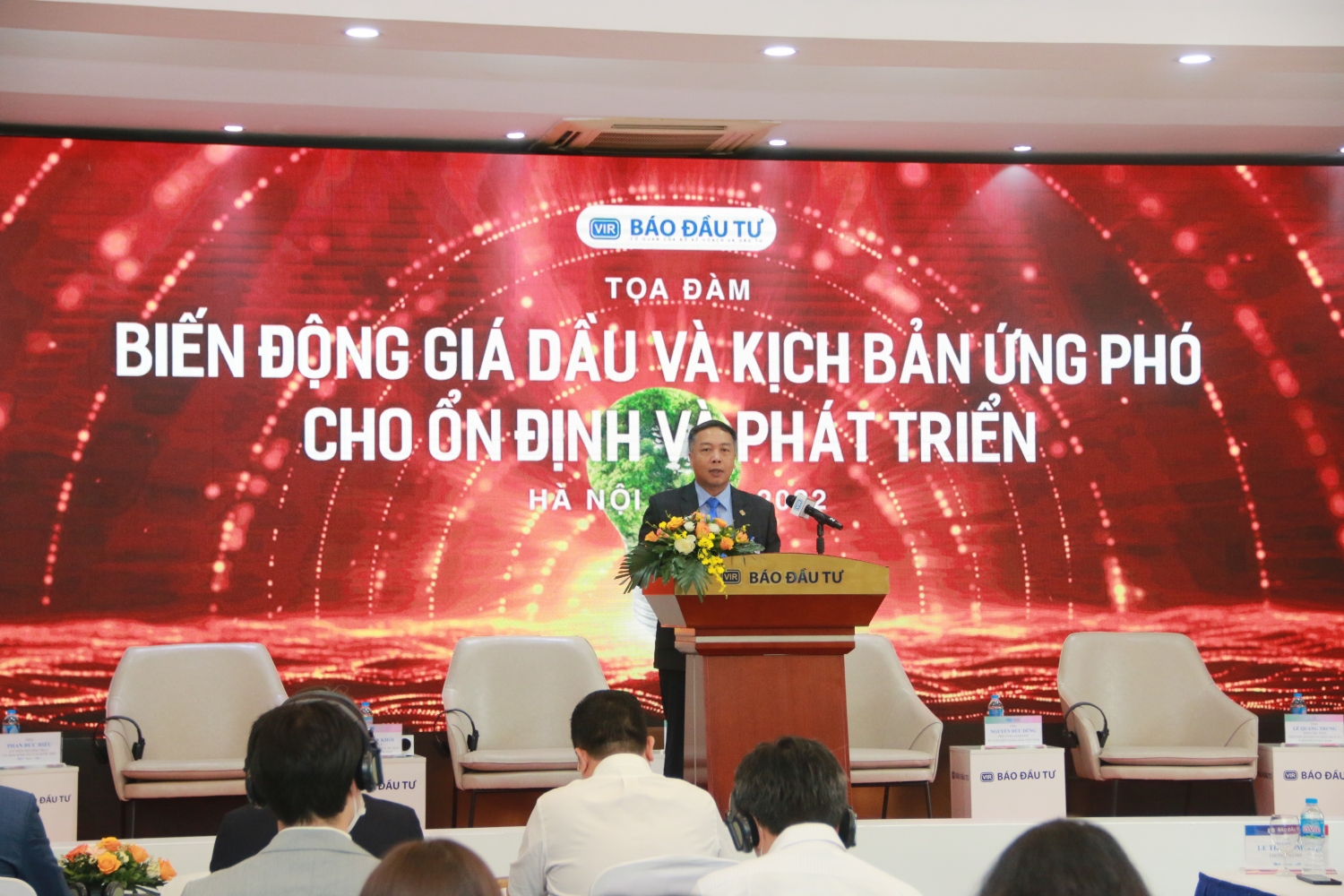 Biến động giá dầu và Kịch bản ứng phó