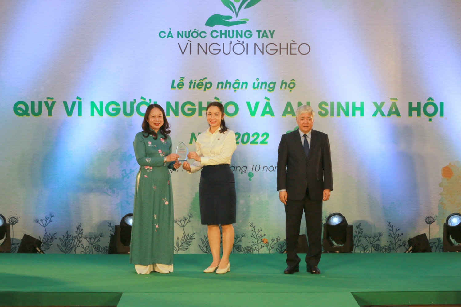 Petrovietnam ủng hộ 500 tỷ đồng cho Quỹ 