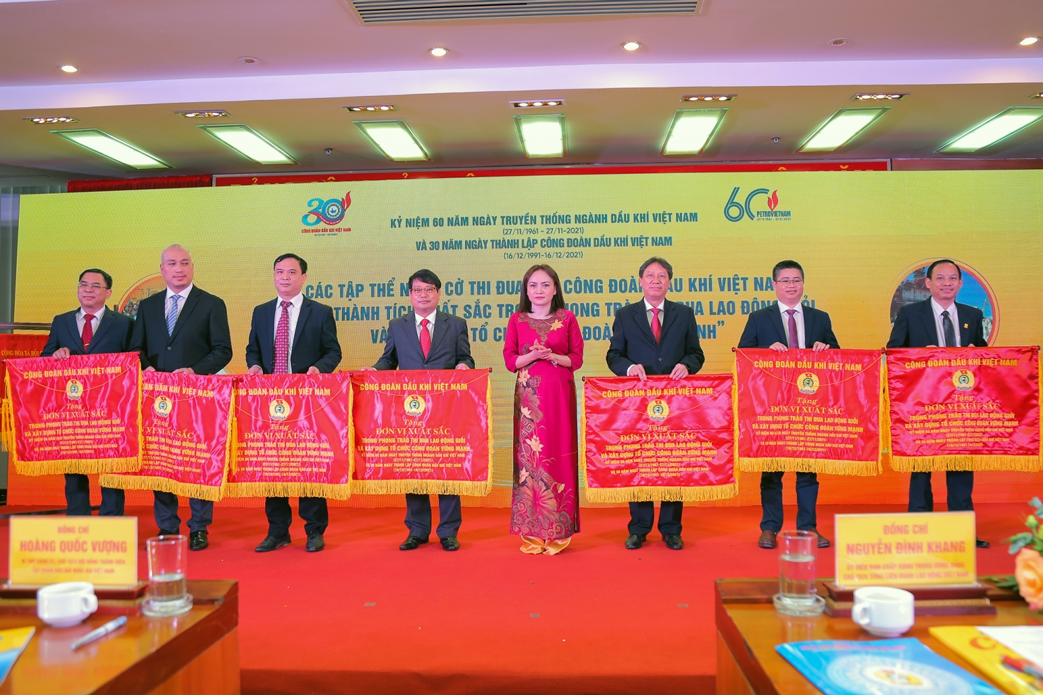 CĐ DKVN xứng đáng là lá cờ đầu trong phong trào công nhân lao động cả nước