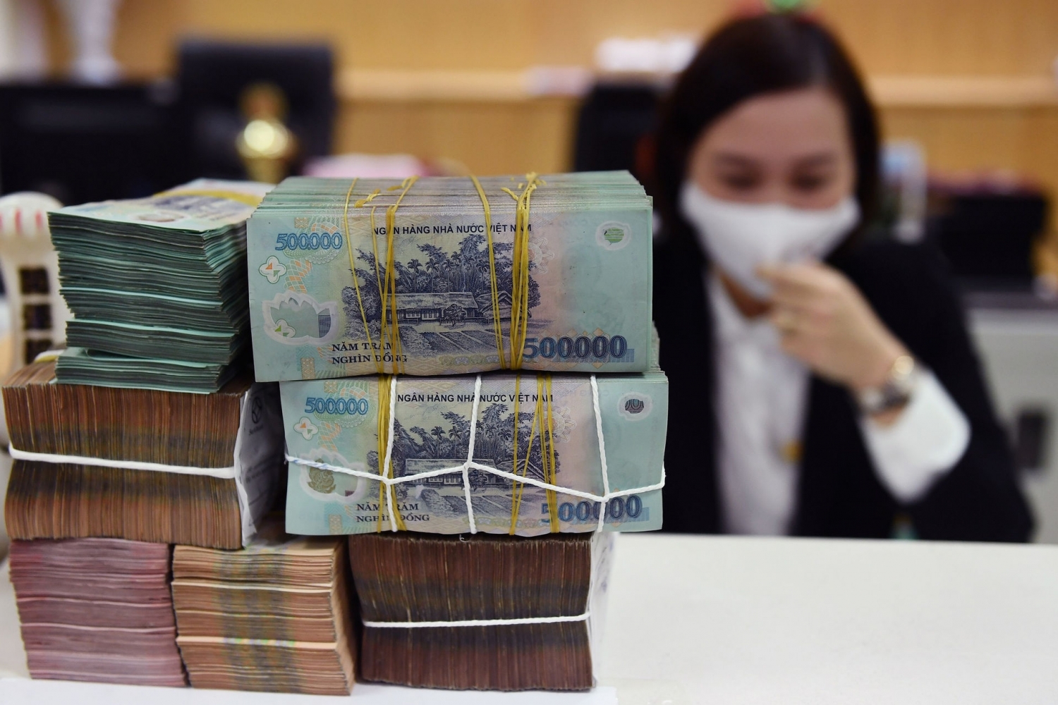Tin ngân hàng ngày 24/1/2022: Ngân hàng Nhà nước bơm 1.065 tỷ vào thị trường trong tuần qua Tin ngân hàng ngày 24/1/2022: Ngân hàng Nhà nước bơm 1.065 tỷ vào thị trường trong tuần qua