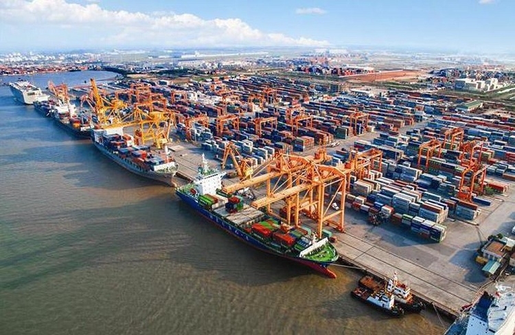Tin nhanh bất động sản ngày 7/3: Hải Phòng phê duyệt chủ trương đầu tư dự án đầu tư xây dựng bến cảng Lạch Huyện