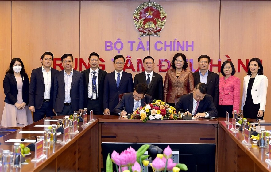 Tin ngân hàng ngày 10/3: Ngân hàng TMCP Hàng Hải Việt Nam chốt lịch tổ chức ĐHCĐ thường niên năm 2022 Tin ngân hàng ngày 10/3: Ngân hàng TMCP Hàng Hải Việt Nam chốt lịch tổ chức ĐHCĐ thường niên năm 2022