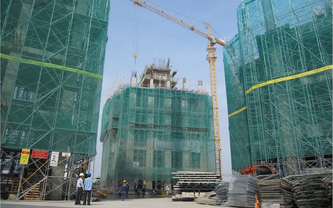 Tin nhanh bất động sản ngày 19/7: Nhiều công trường xây dựng tại TP HCM dang dở vì Covid-19