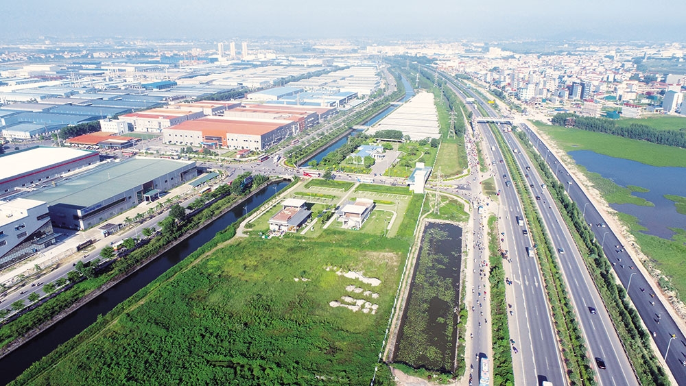 Tin nhanh bất động sản ngày 19/7: Nhiều công trường xây dựng tại TP HCM dang dở vì Covid-19