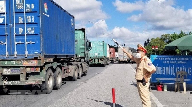 Bộ GTVT yêu cầu hỗ trợ tối đa vận tải cho TP HCM và các tỉnh phía Nam Bộ GTVT yêu cầu hỗ trợ tối đa vận tải cho TP HCM và các tỉnh phía Nam