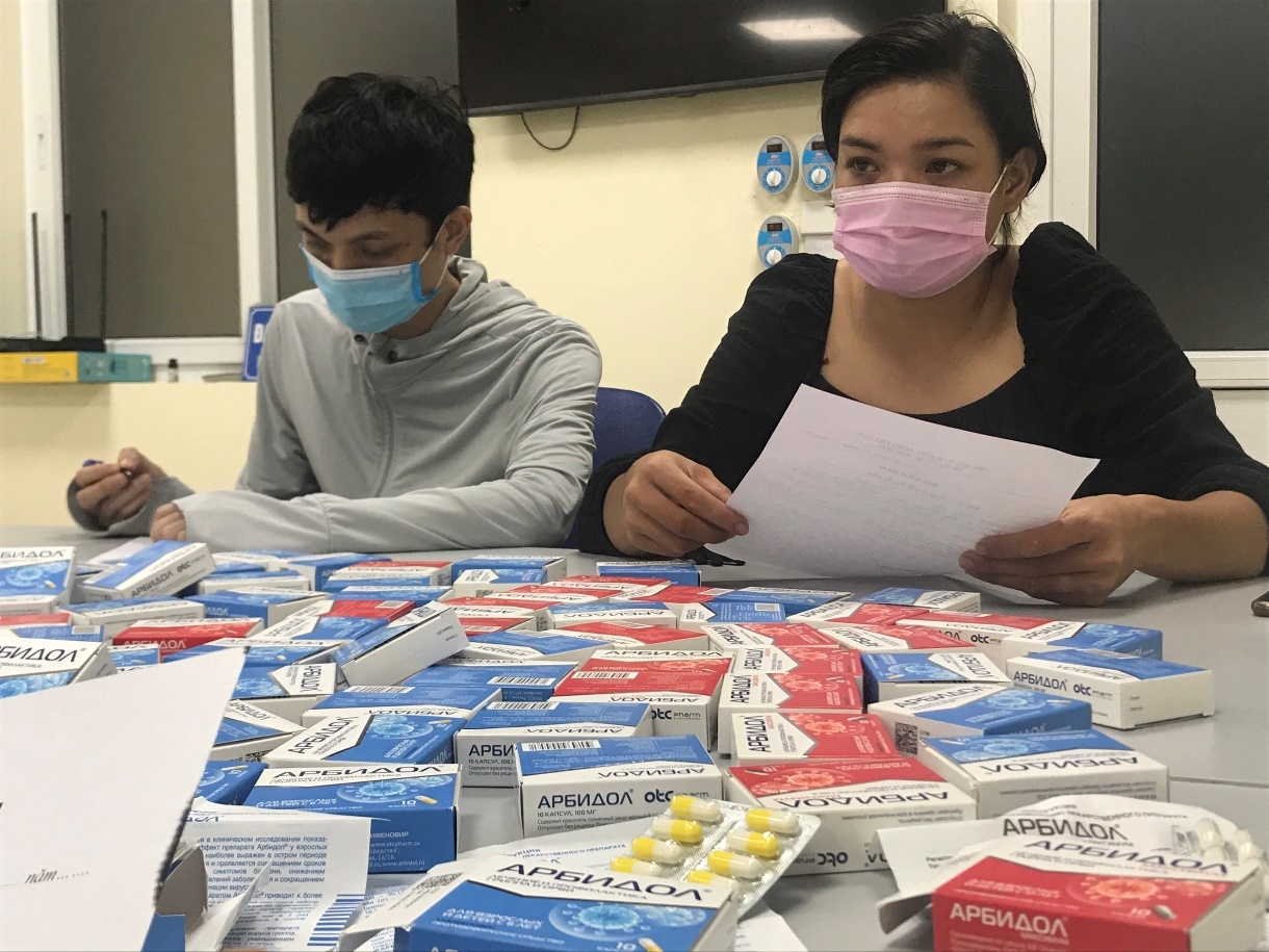 Hà Nội: Quận Bắc Từ Liêm thu giữ hàng nghìn viên thuốc điều trị Covid-19 nhập lậu Hà Nội: Quận Bắc Từ Liêm thu giữ hàng nghìn viên thuốc điều trị Covid-19 nhập lậu