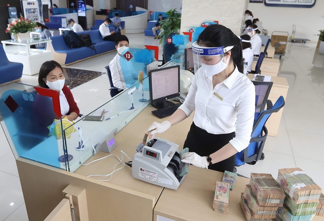 Tin nhanh ngân hàng ngày 15/9: Giảm lãi suất cho người vay mua nhà