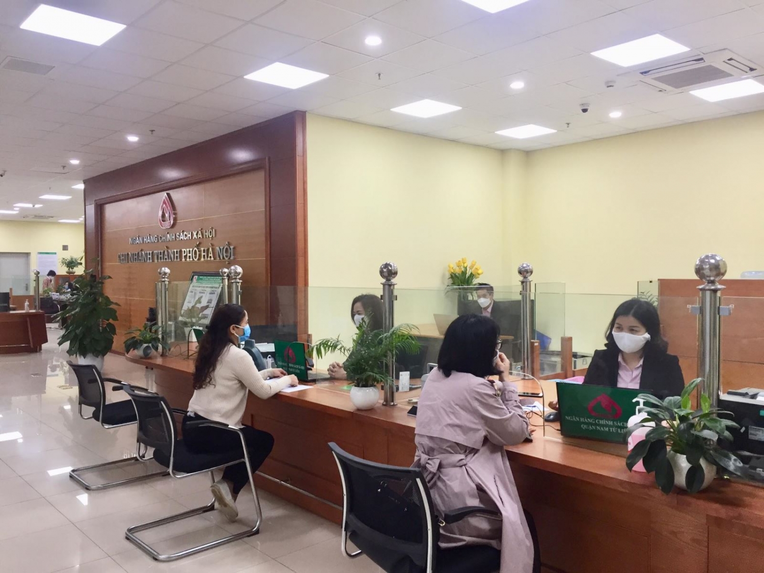 Tin nhanh ngân hàng ngày 21/9: Các ngân hàng đã miễn, giảm hơn 26.000 tỉ đồng tiền lãi cho khách hàng
