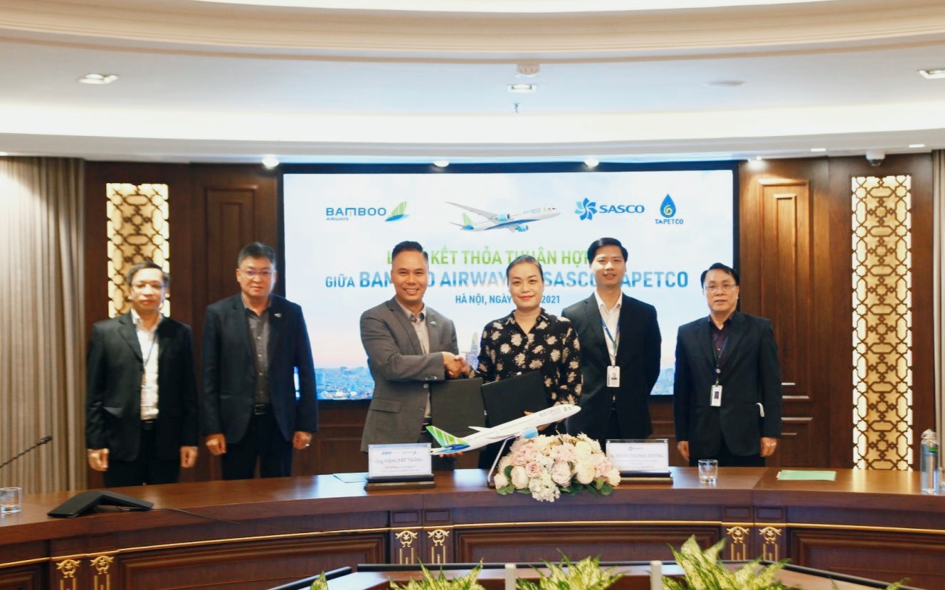 Bamboo Airways và SASCO – TAPETCO ký kết thỏa thuận hợp tác cung cấp dịch vụ hàng không, du lịch chất lượng